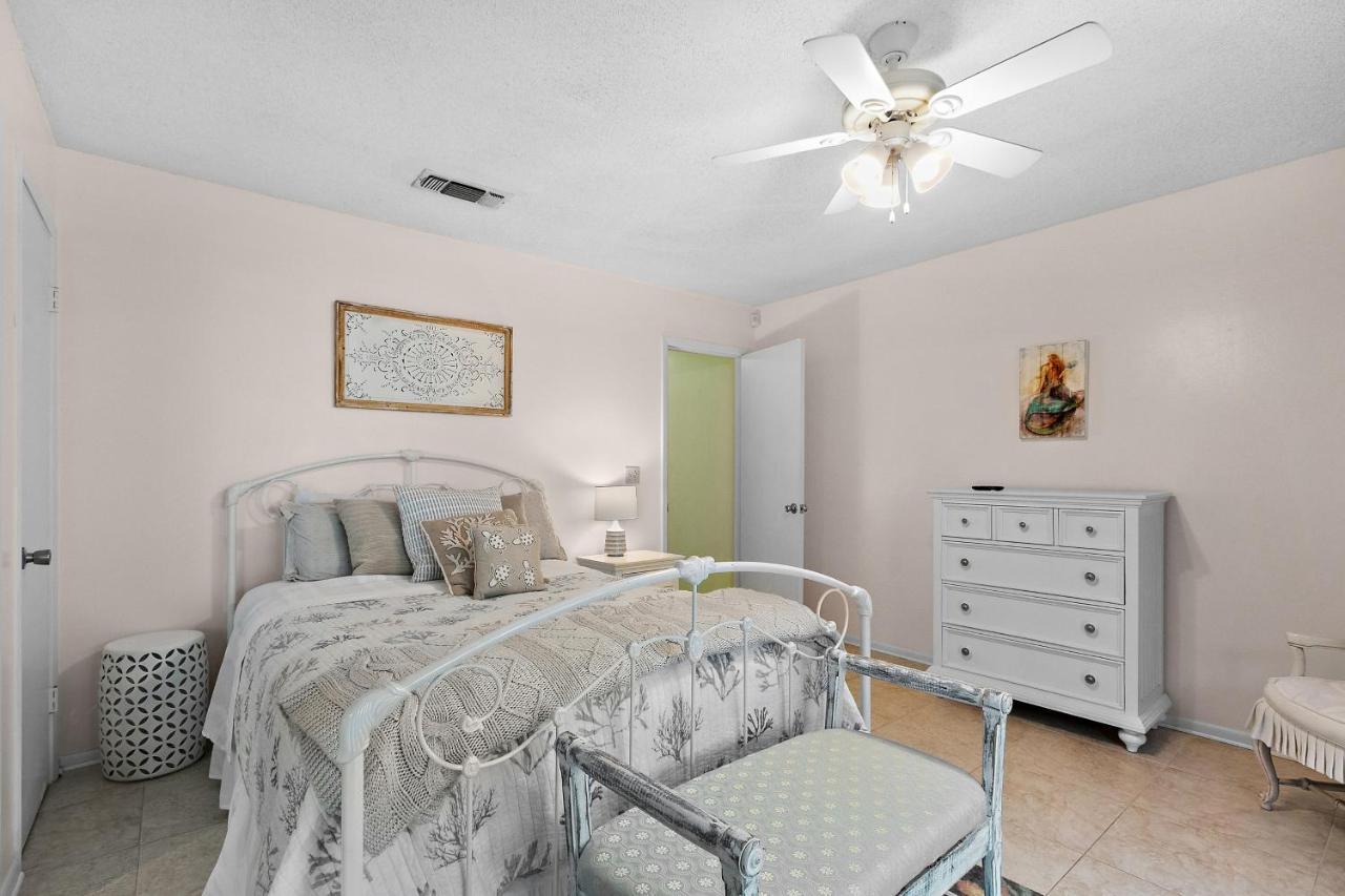 Sunny Daze Villa Navarre Exterior photo